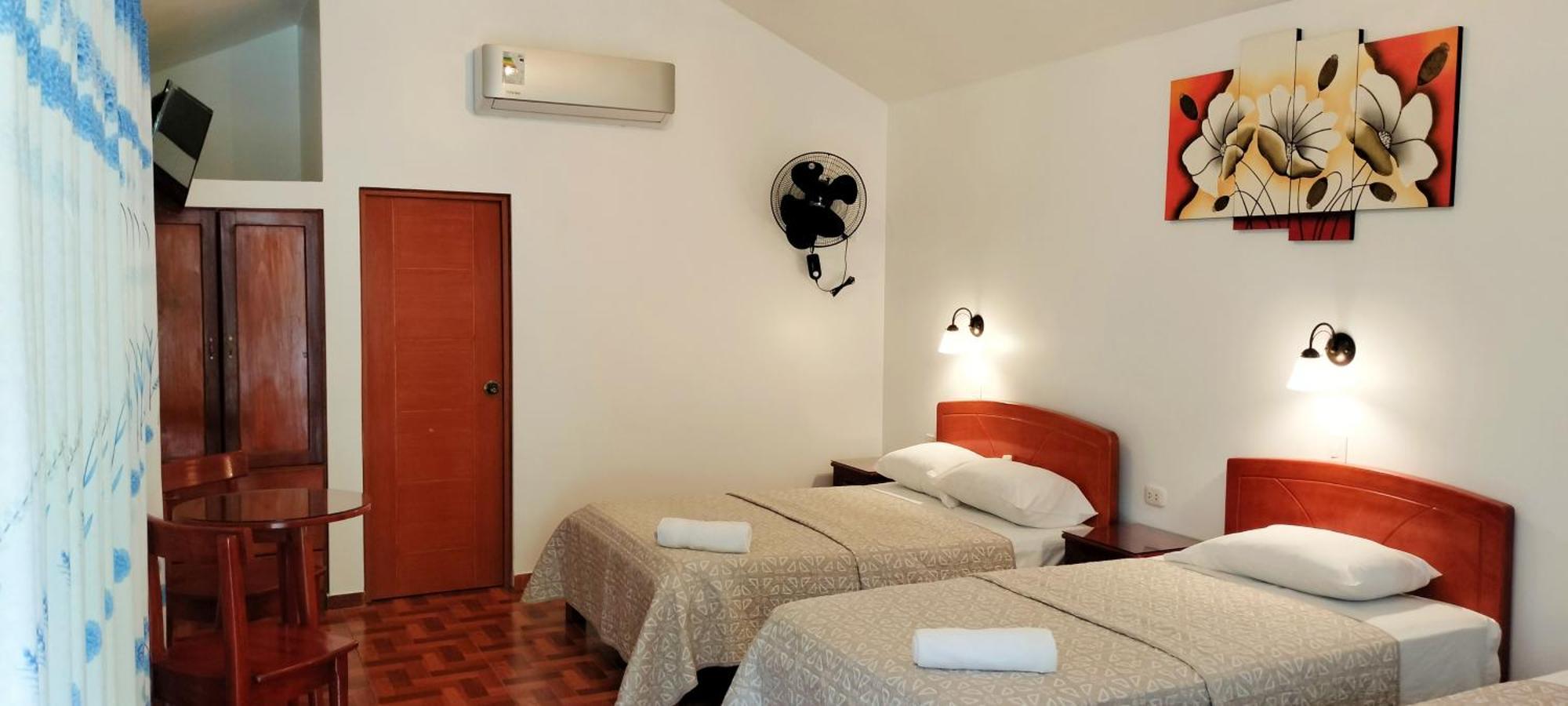 Hotel El Tirol San Ramón Buitenkant foto
